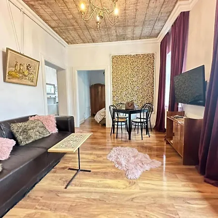 Apartament Crystal *